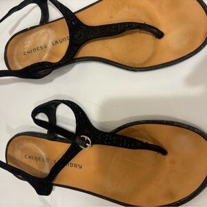Chinese Laundry Black T-Strap Sandals with Tan Footbed